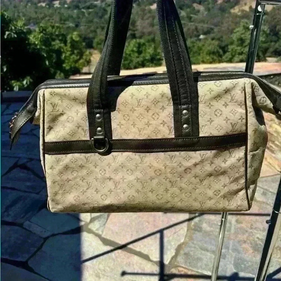 Louis Vuitton denim Josephine EUC in Olive Green “One of one. Will not relist.” - Picture 17 of 17